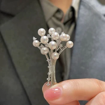Kyticu Ručné Kvety Ako High-end Darček Prírodné Sladkovodné Perly Brošňa s Diamantmi Elegantné a Nádherné Šperky